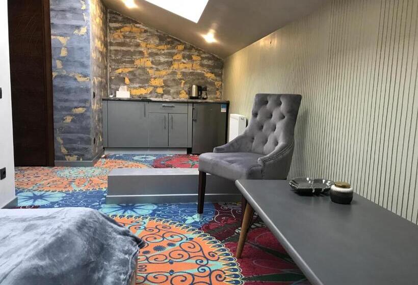 Artapart Vozdvigenka