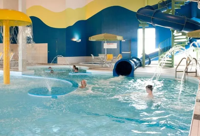 ホテル Residence Inn By Marriott Winnipeg