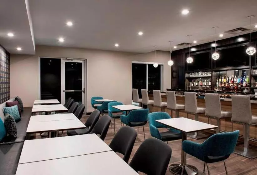 ホテル Residence Inn By Marriott Winnipeg