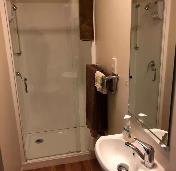 ペンション Hahei Retreat