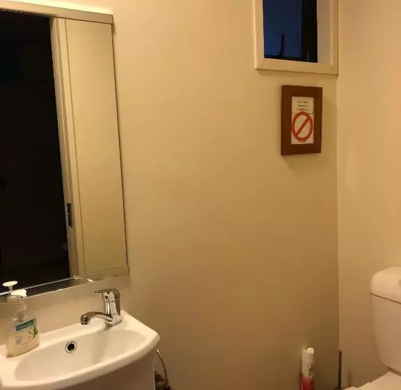 ペンション Hahei Retreat