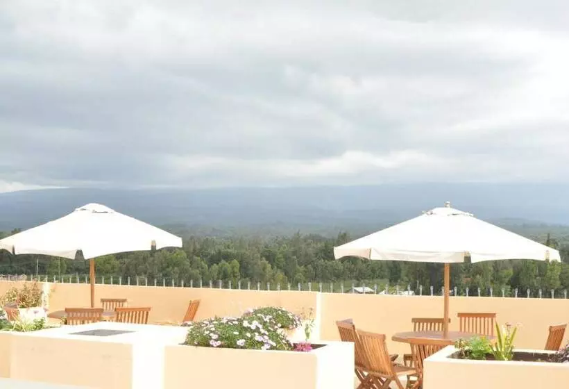 Peaks Hotel Nanyuki