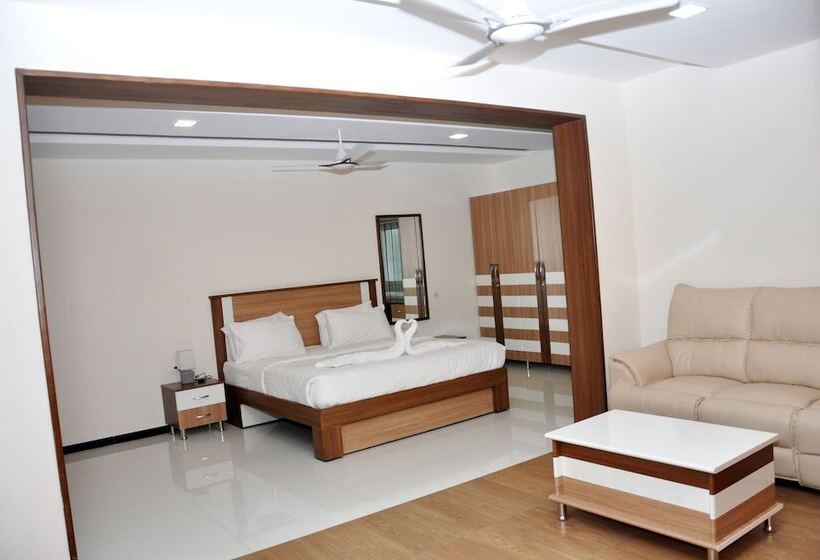 Hotel Santhoshpuri