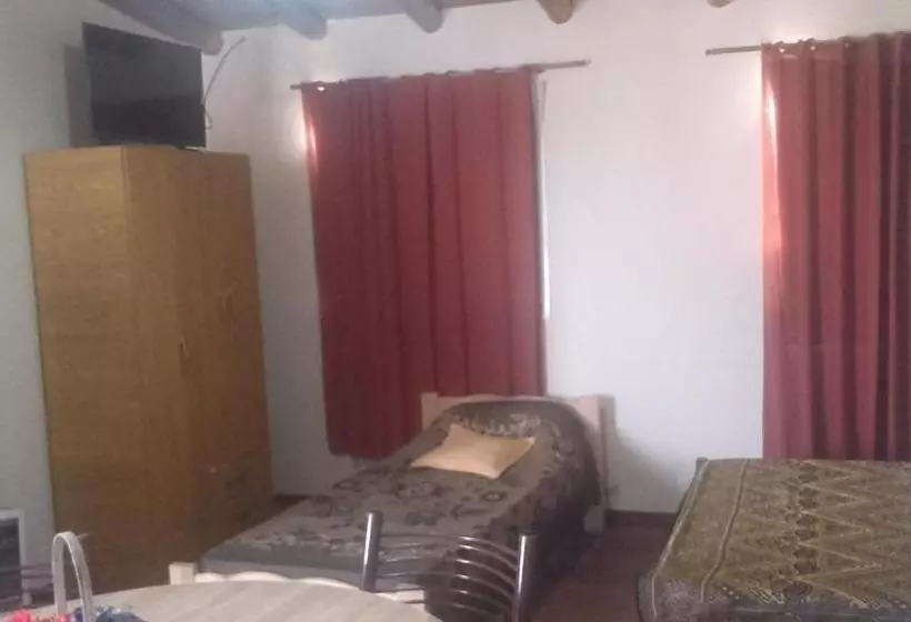 ペンション Alojamientos Lilu