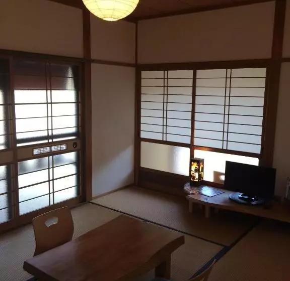 ベッドアンドブレックファースト Shimanami Kaido Sekisho No Yado Pompoko