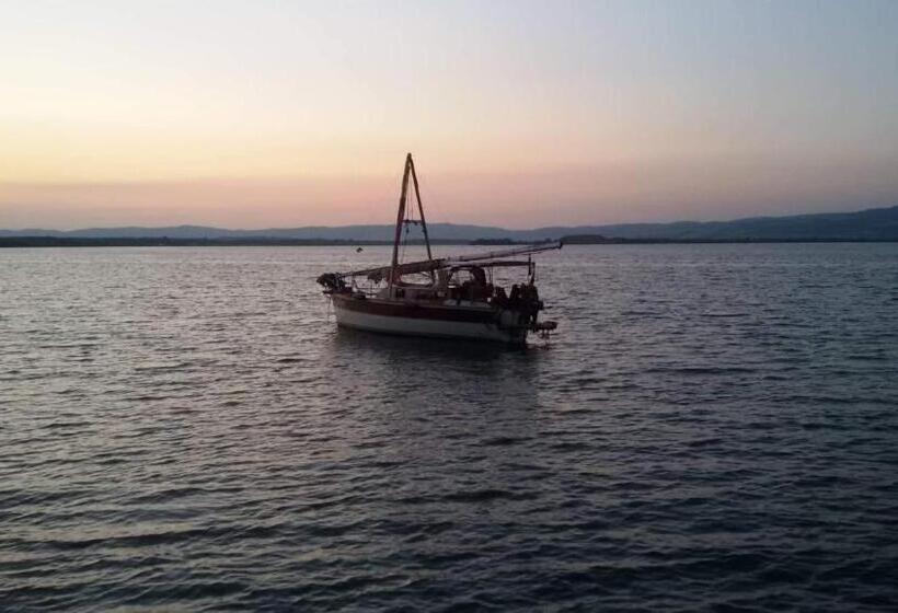 تختخواب و صبحانه Sobe Seka