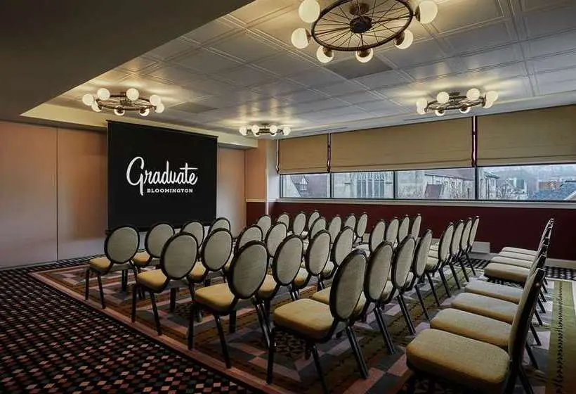 ホテル Graduate By Hilton Bloomington