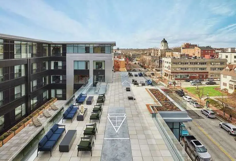 ホテル Graduate By Hilton Bloomington