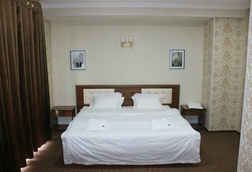 Ulug Bek Hotel And Spa