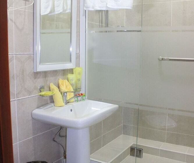 Ulug Bek Hotel And Spa