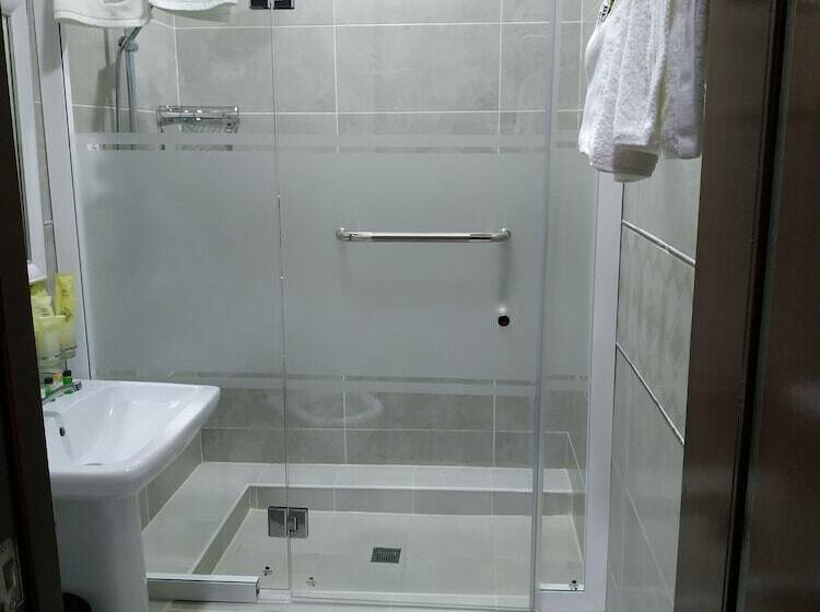 Ulug Bek Hotel And Spa