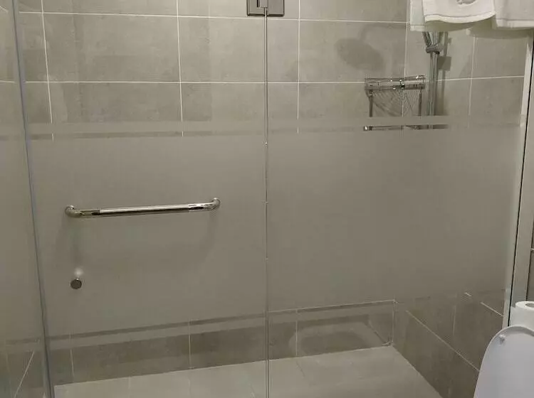 Ulug Bek Hotel And Spa