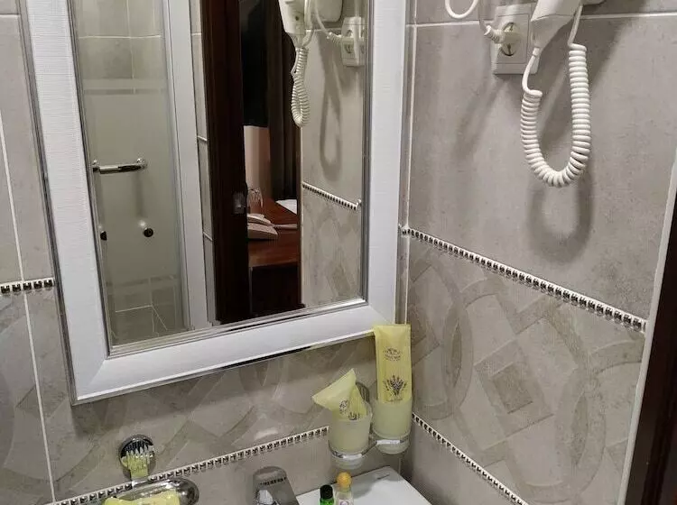 Ulug Bek Hotel And Spa