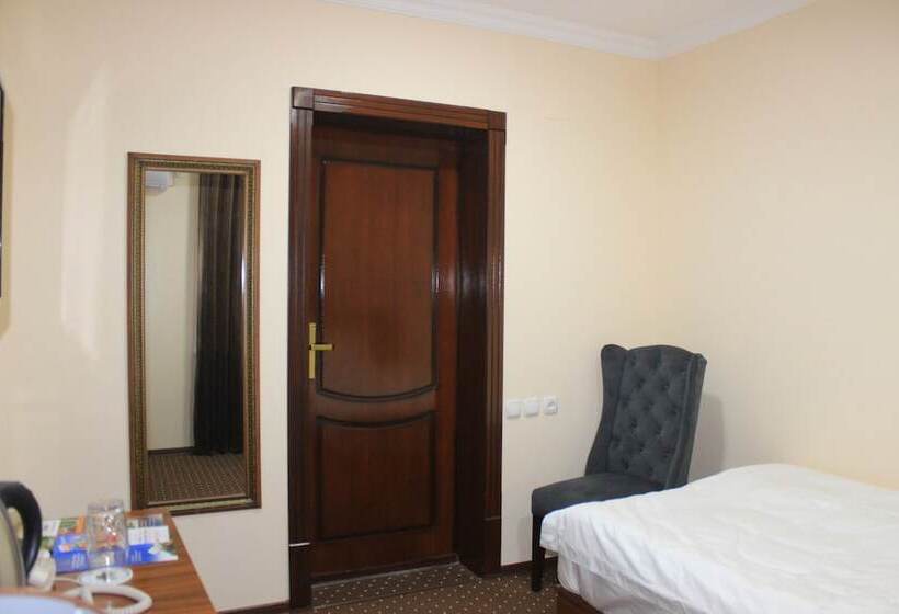 Ulug Bek Hotel And Spa