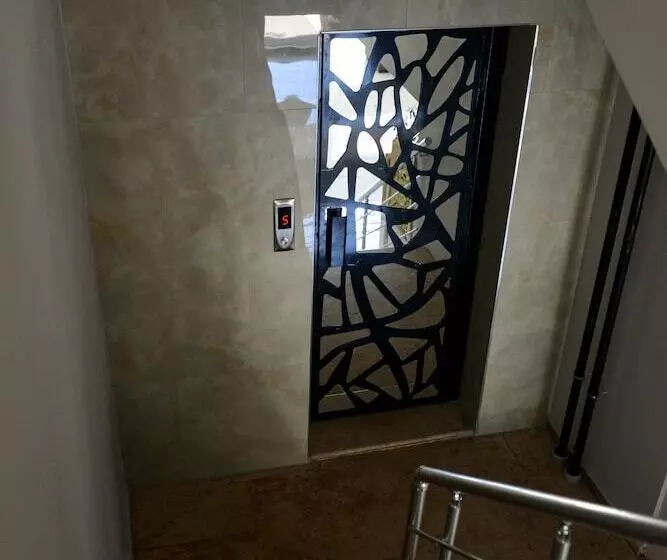 Aamiaismajoitus (B&B) Nest