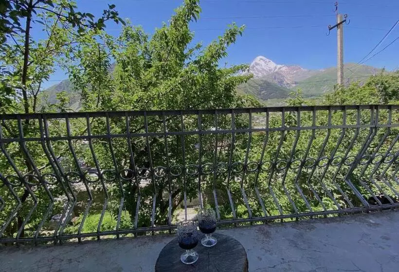 پانسیون Geo Inn