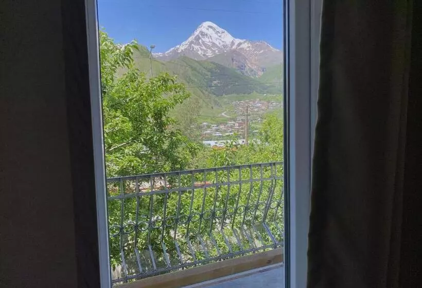 پانسیون Geo Inn