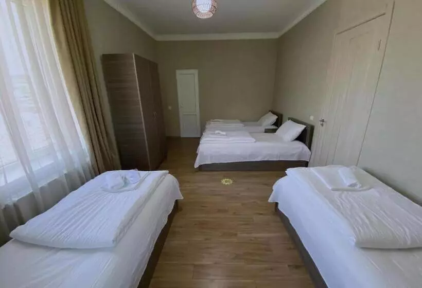 پانسیون Geo Inn