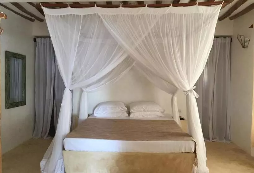 پانسیون Mangrove House