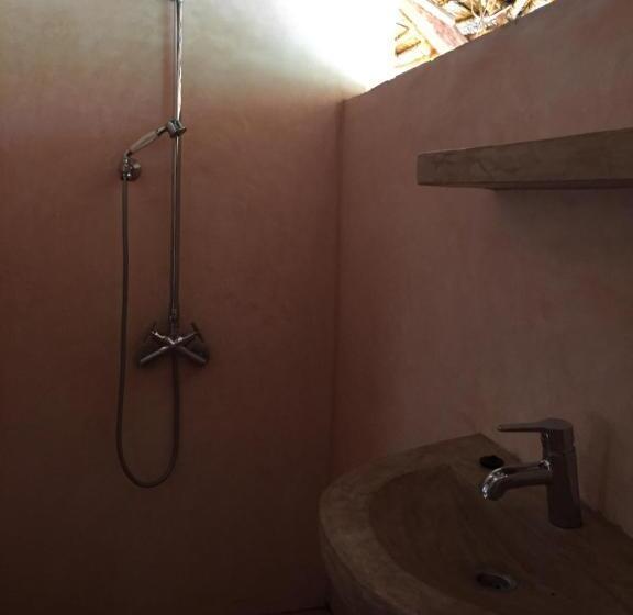 پانسیون Mangrove House