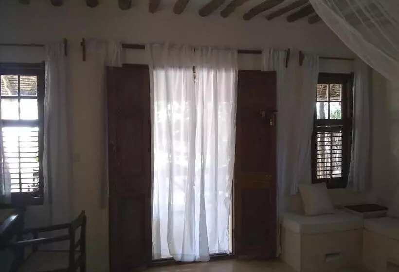 پانسیون Mangrove House