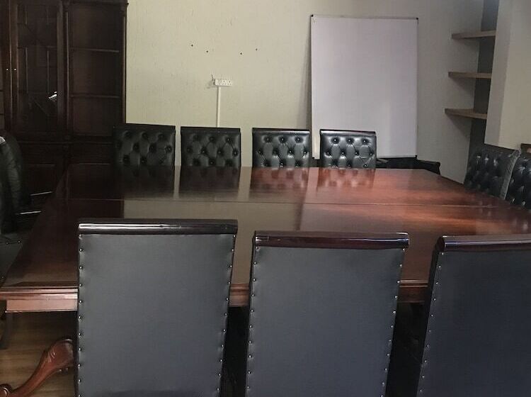 Курорт Pelonngwe Wellness Retreat & Spa