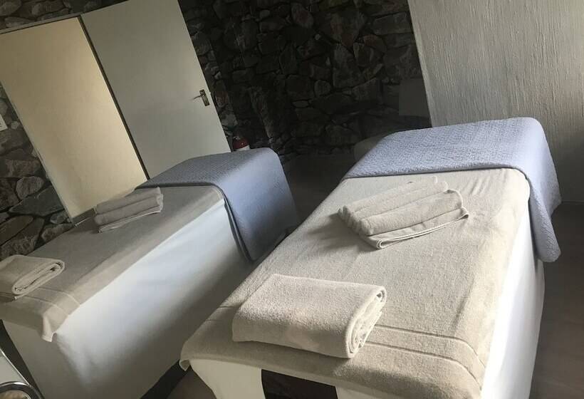 Курорт Pelonngwe Wellness Retreat & Spa