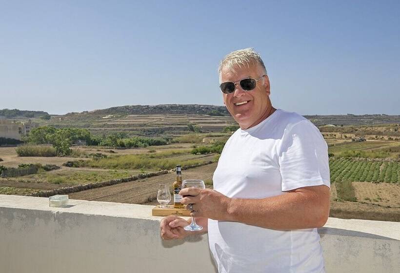 تختخواب و صبحانه Bertinas Boutique Living