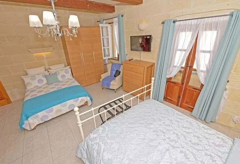تختخواب و صبحانه Bertinas Boutique Living