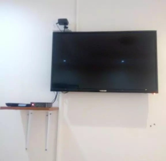 هتل Eros Guest Inn