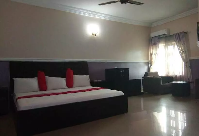 هتل Regview Restland