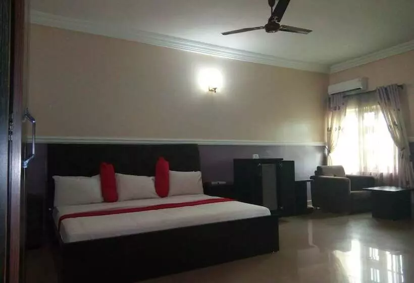 هتل Regview Restland