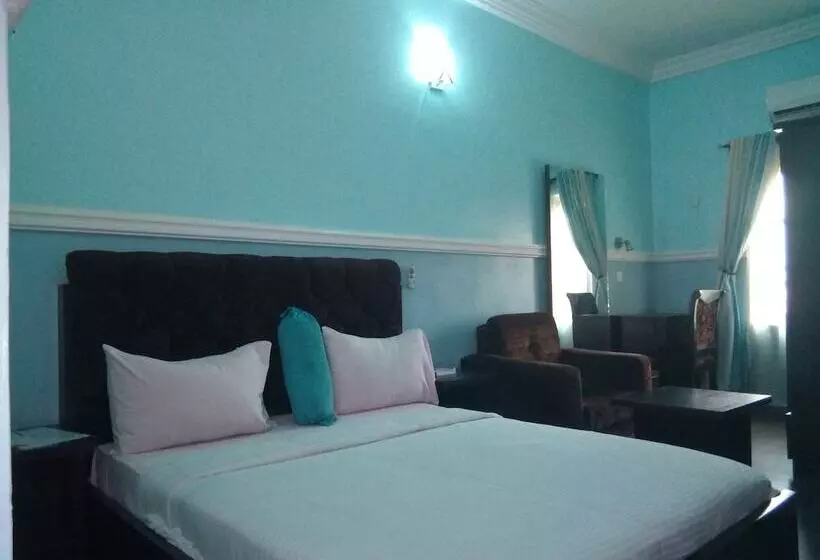 هتل Regview Restland