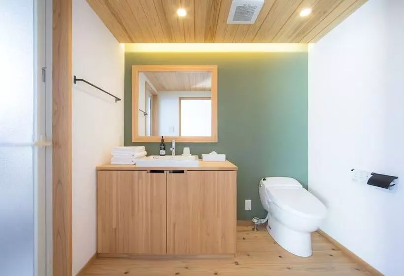 ユースホステル Ananda Chillage Yakushima