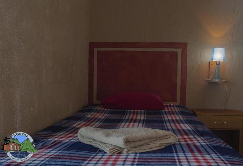 Hostal Dulces Sueños Hostel