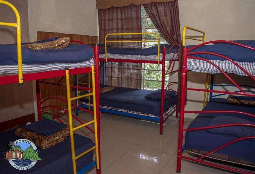 Hostal Dulces Sueños Hostel