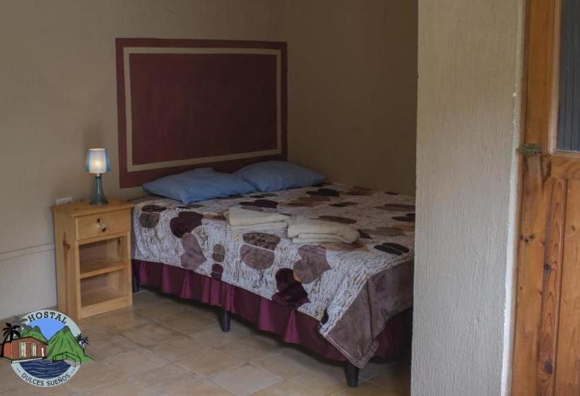 Hostal Dulces Sueños Hostel