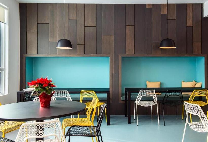 Nowhere Special Hostel