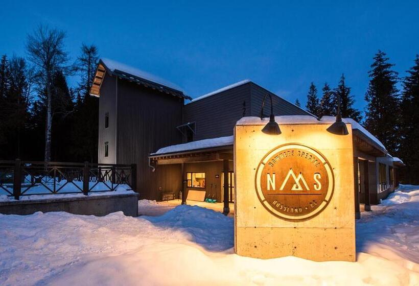 Nowhere Special Hostel