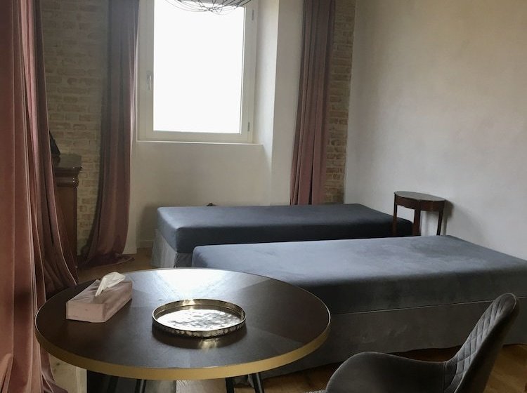 ペンション Domaine Isaure