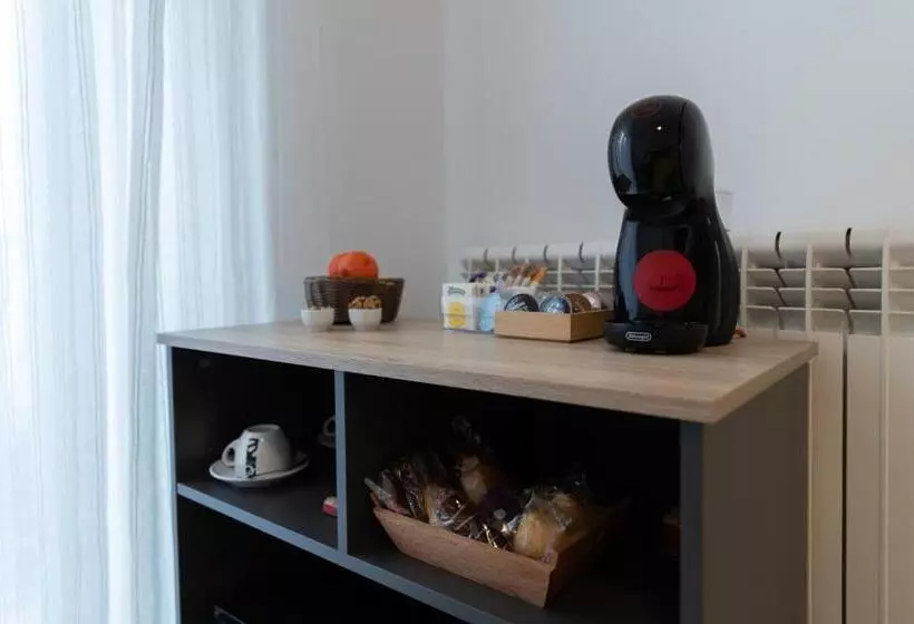 پانسیون Hostal Puente De Hierro