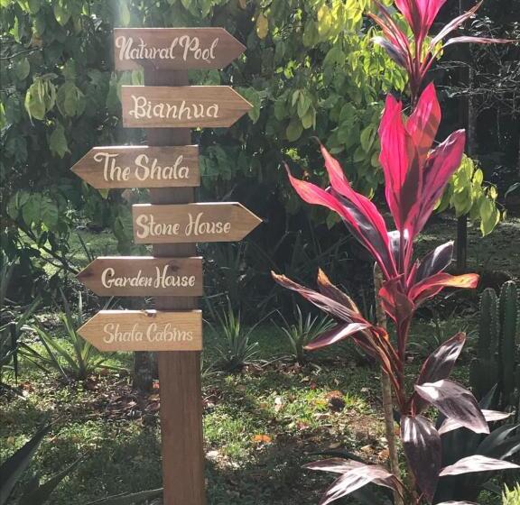 リゾートホテル Sattva Land