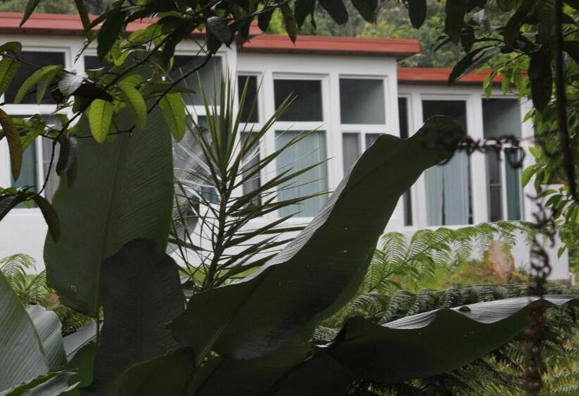 リゾートホテル Sattva Land