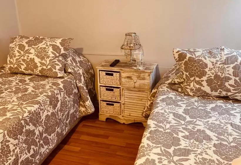 تختخواب و صبحانه Arte Brisa Hostal Boutique