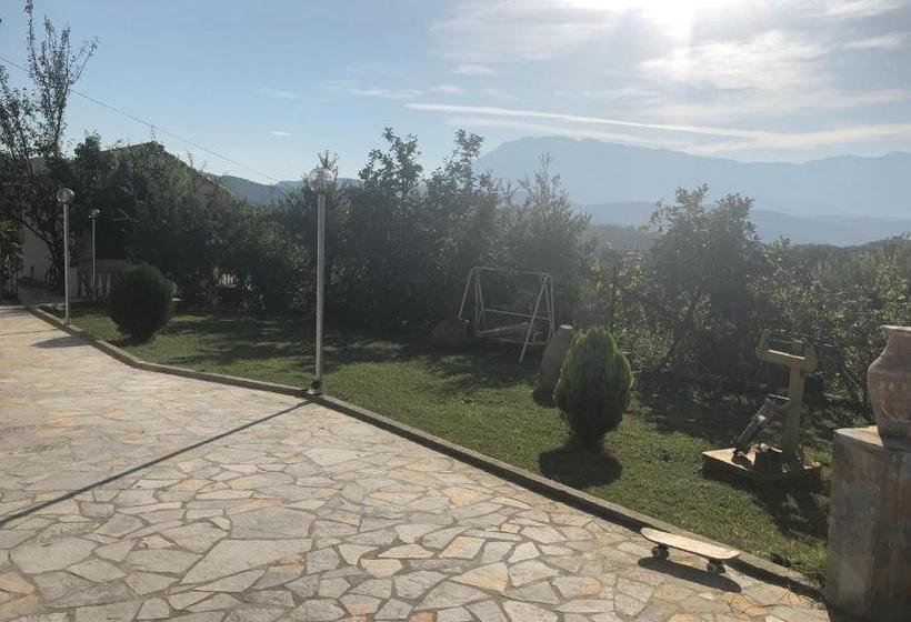 住宿加早餐 Guest House Xhuljon