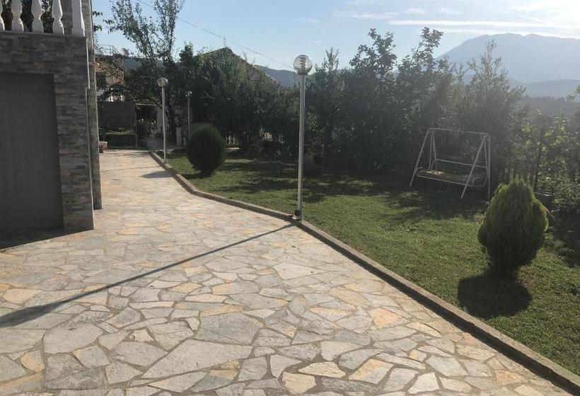 住宿加早餐 Guest House Xhuljon