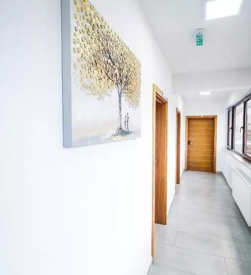 هتل Novalić Konjic