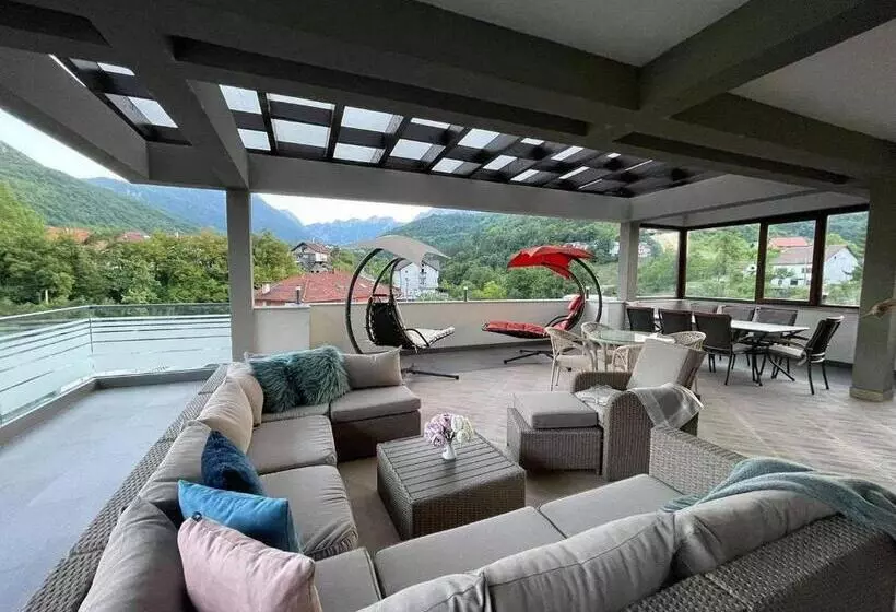 هتل Novalić Konjic