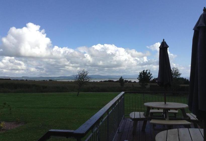 בית מלון כפרי Carnegie Lodge