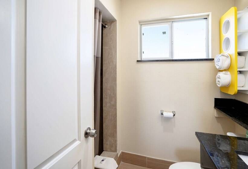 Motel 6odessa, Tx  2nd Street